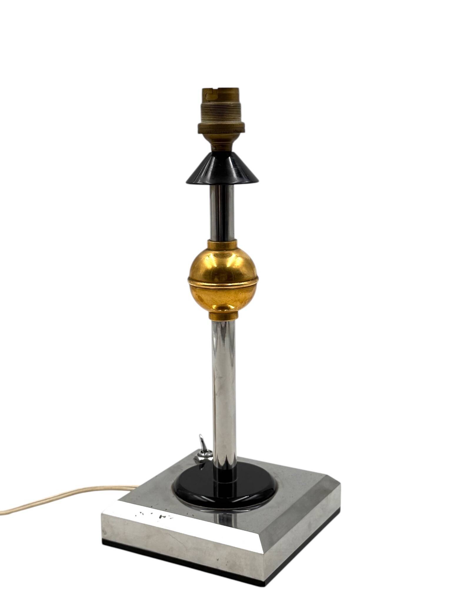Art deco style bakelite table lamp, France 1980s