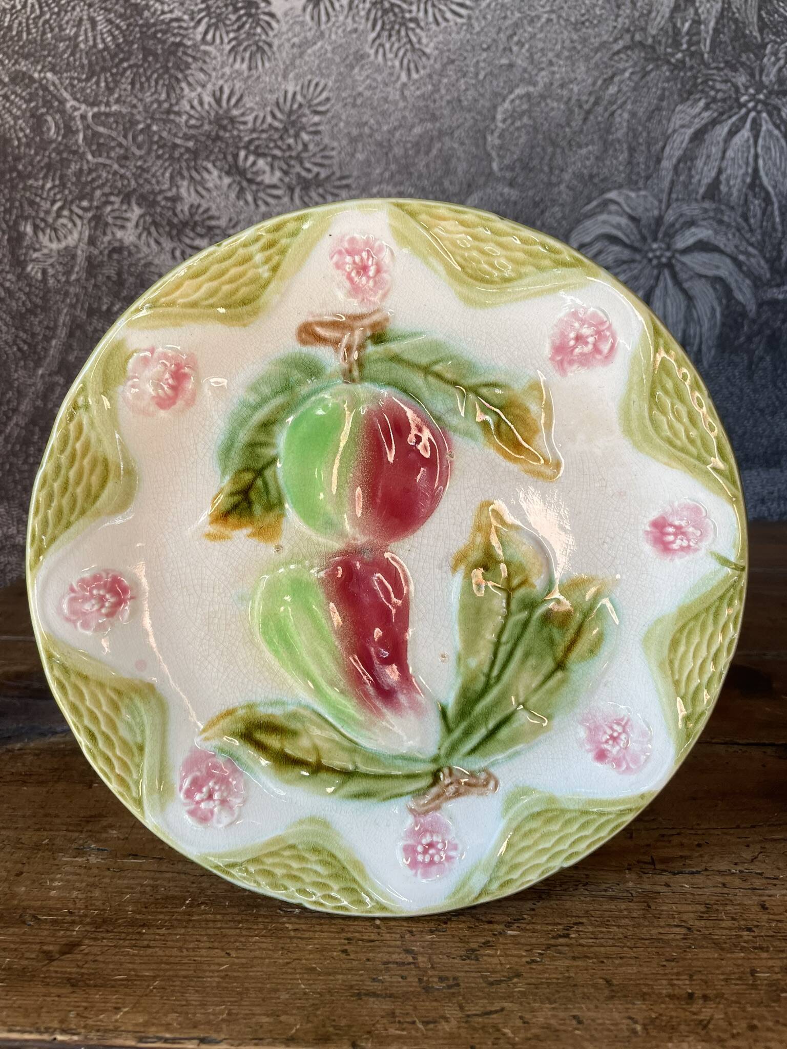 2 plates of Orchies slip