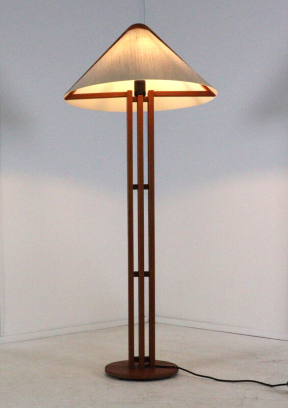 Lampe de sol Domus