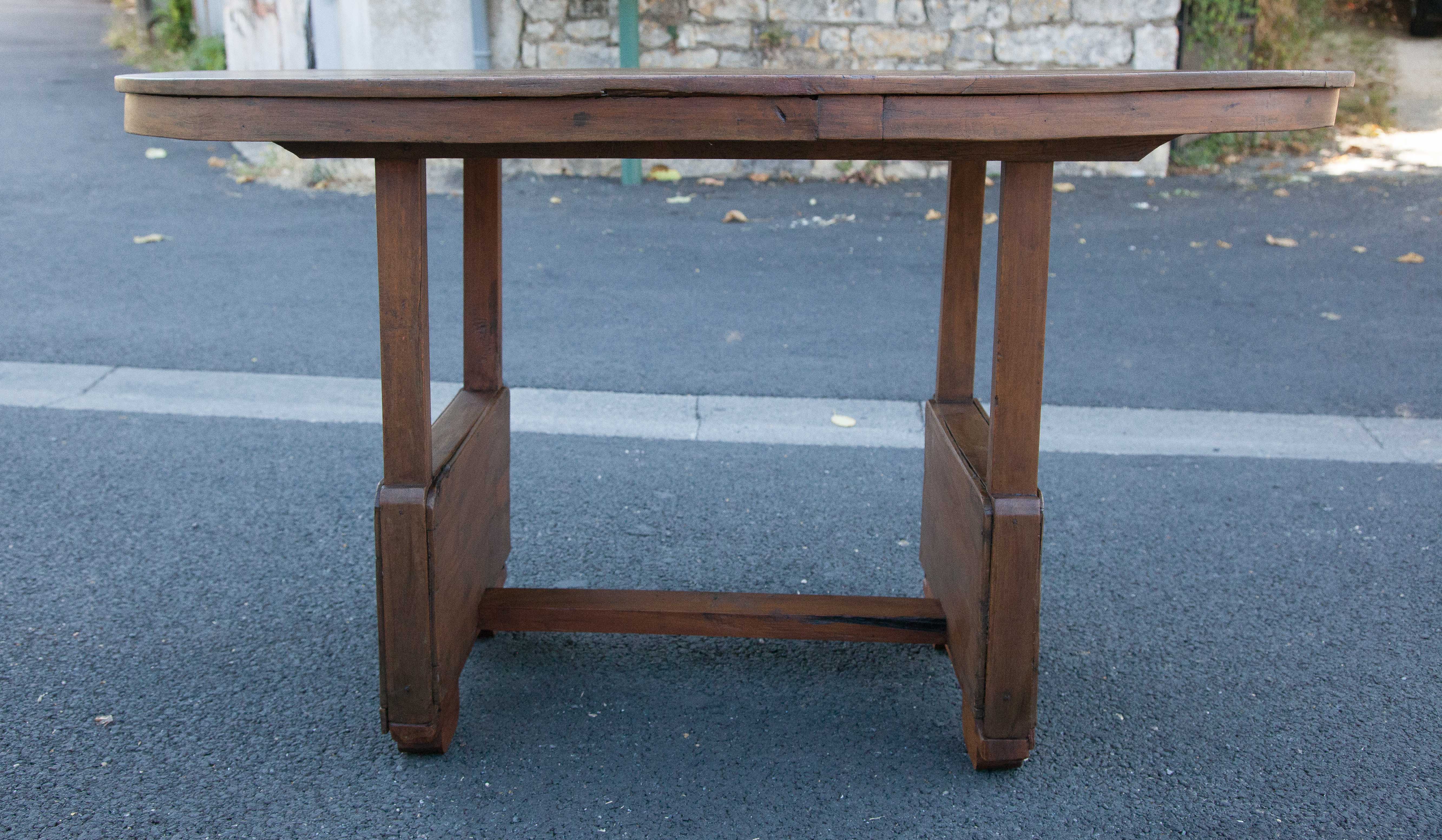 Antique wood table, dining table, oval table, living room, kitchen, countryside
