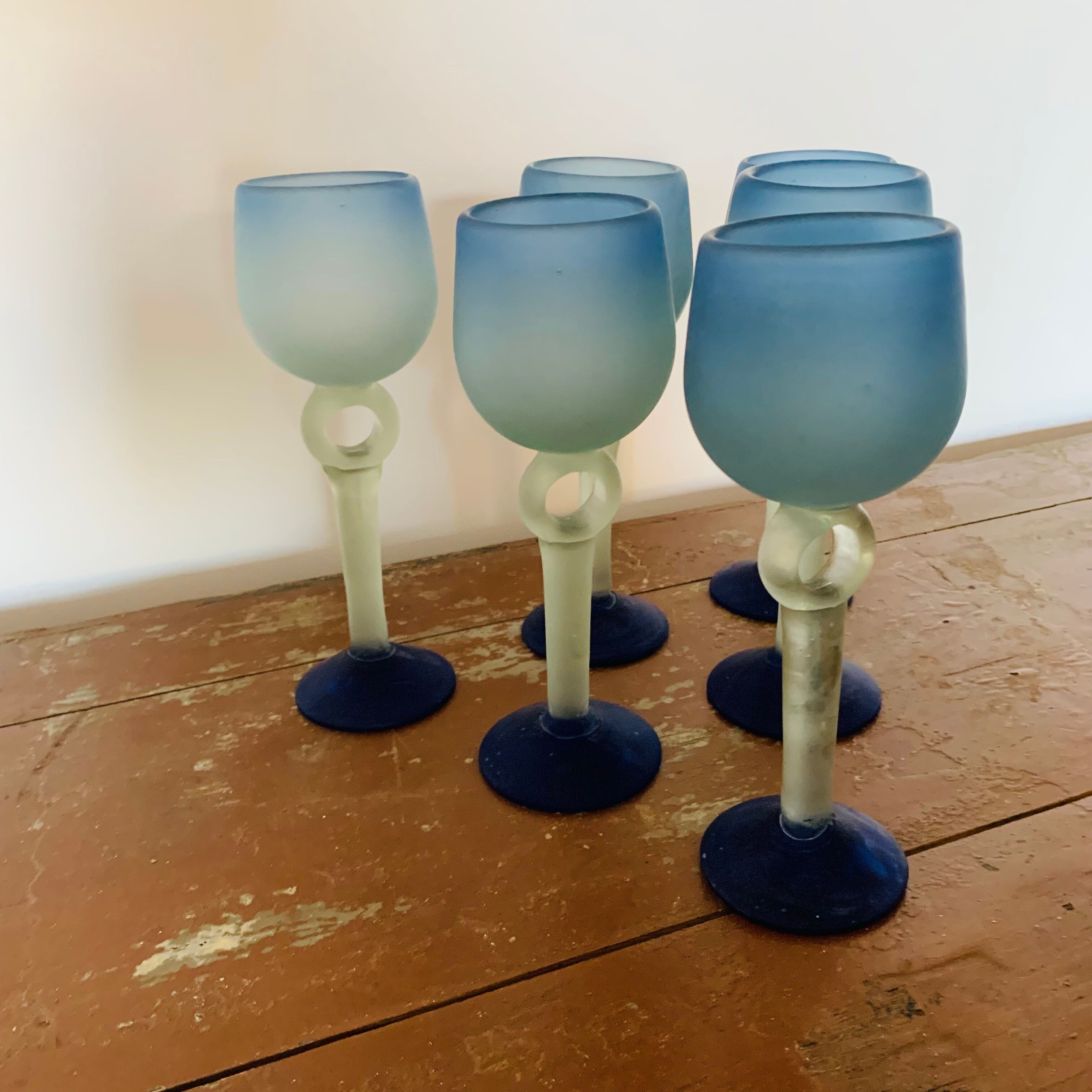 Set of 6 glass paste stemmed glasses