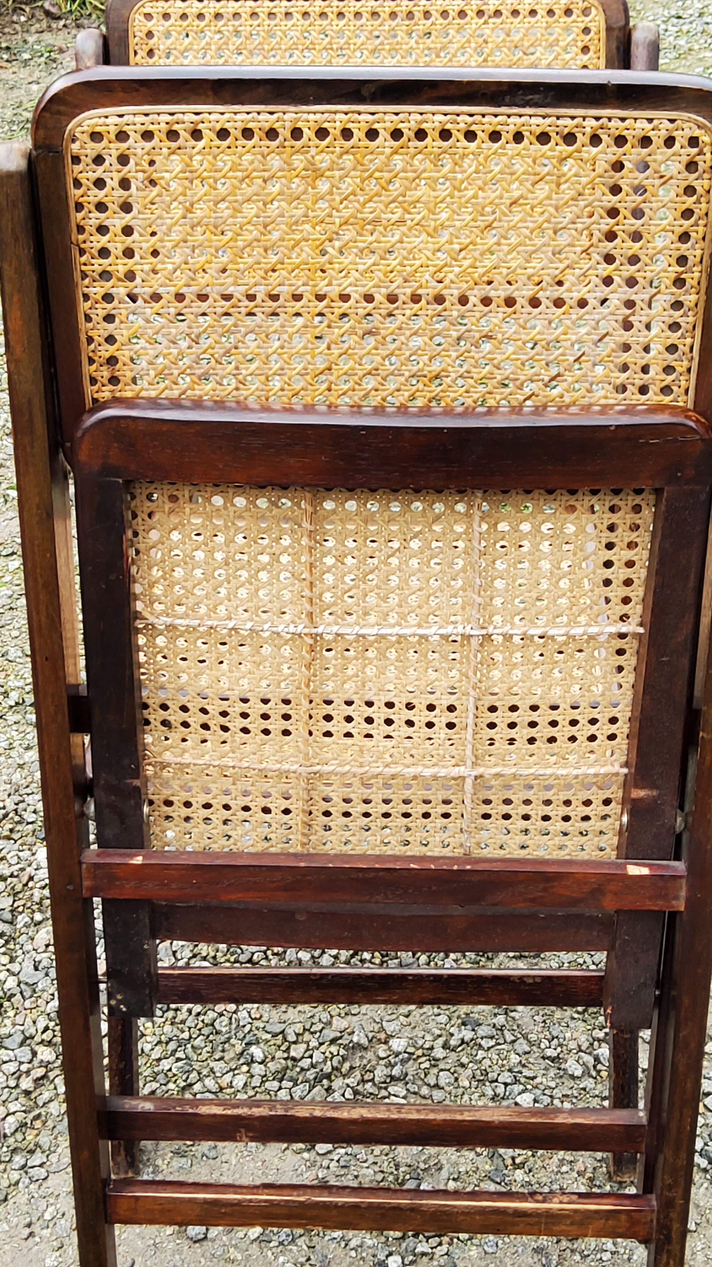 Set of 4 folding chairs wood and canning of the 70s