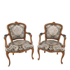 Paire de Fauteuils Cabriolets - noyer xviiie