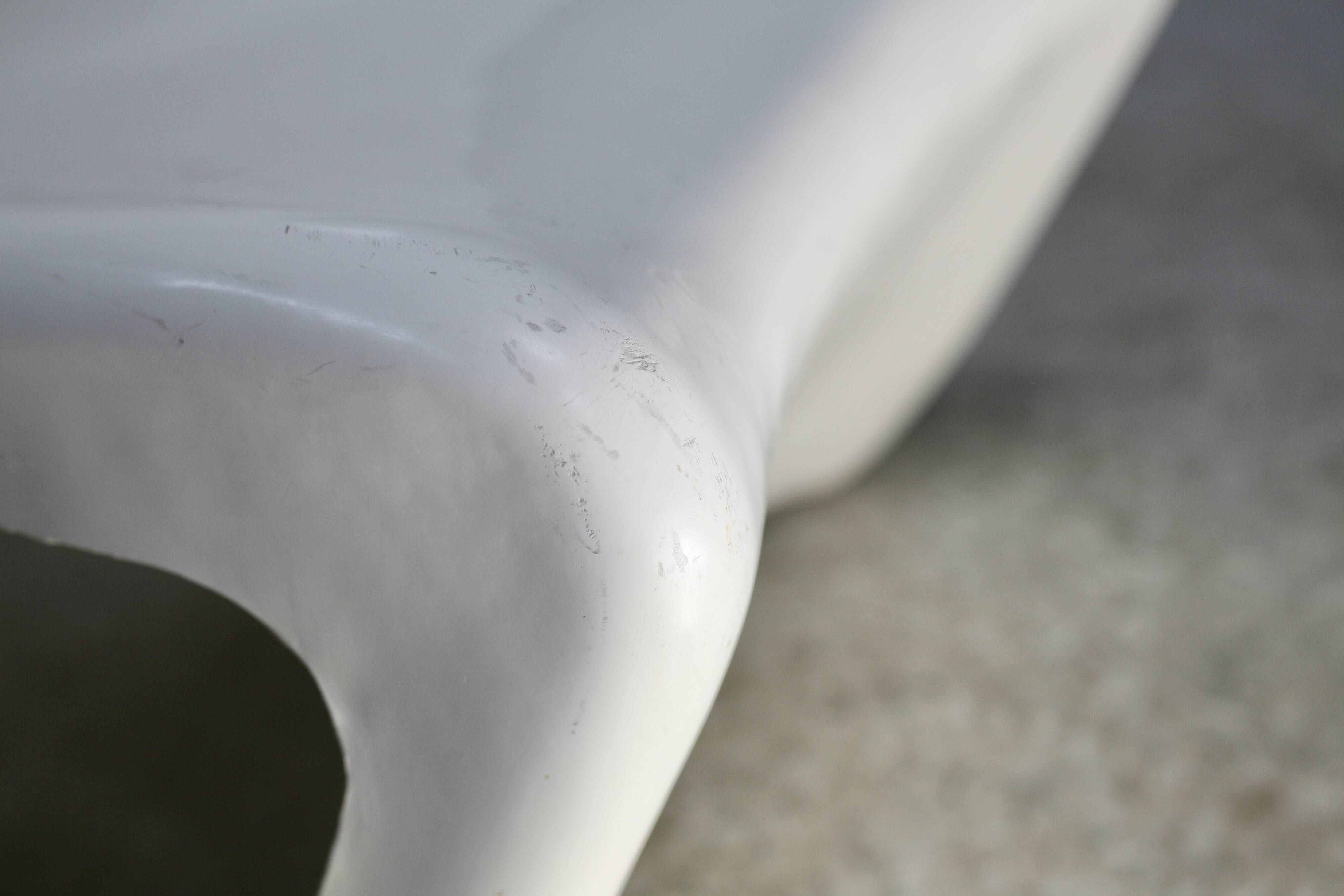 "Space age" armchair. Fiberglass. White lacquered. circa 1970