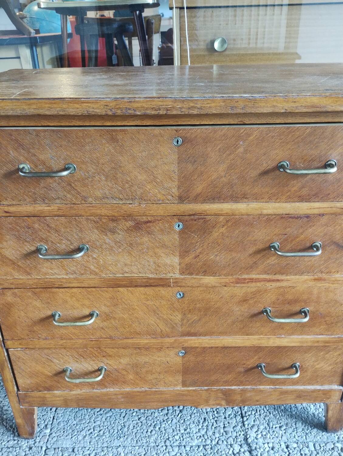 Vintage chest of drawers