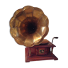 Phonograph