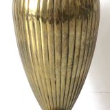 Footed vase
