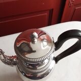 Old man punch pourer