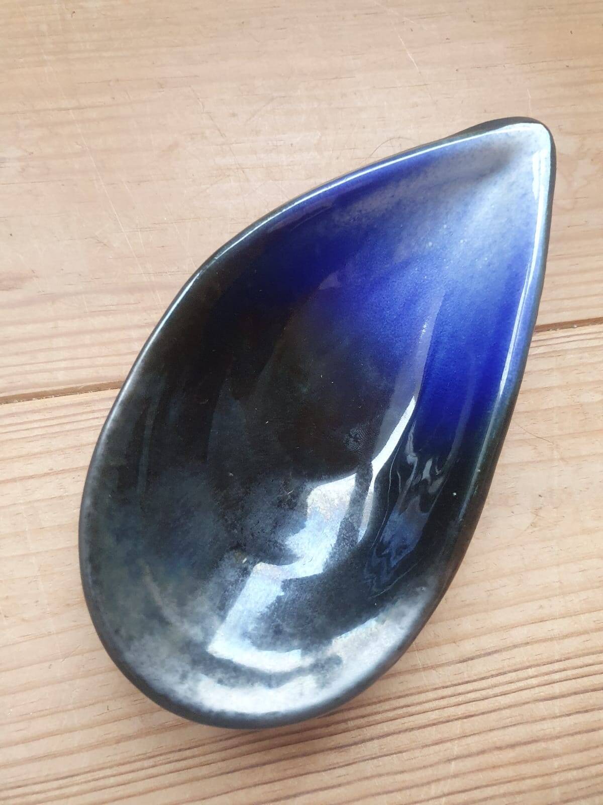 Pol Chambost ceramic mussel cup