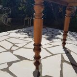 Farm table