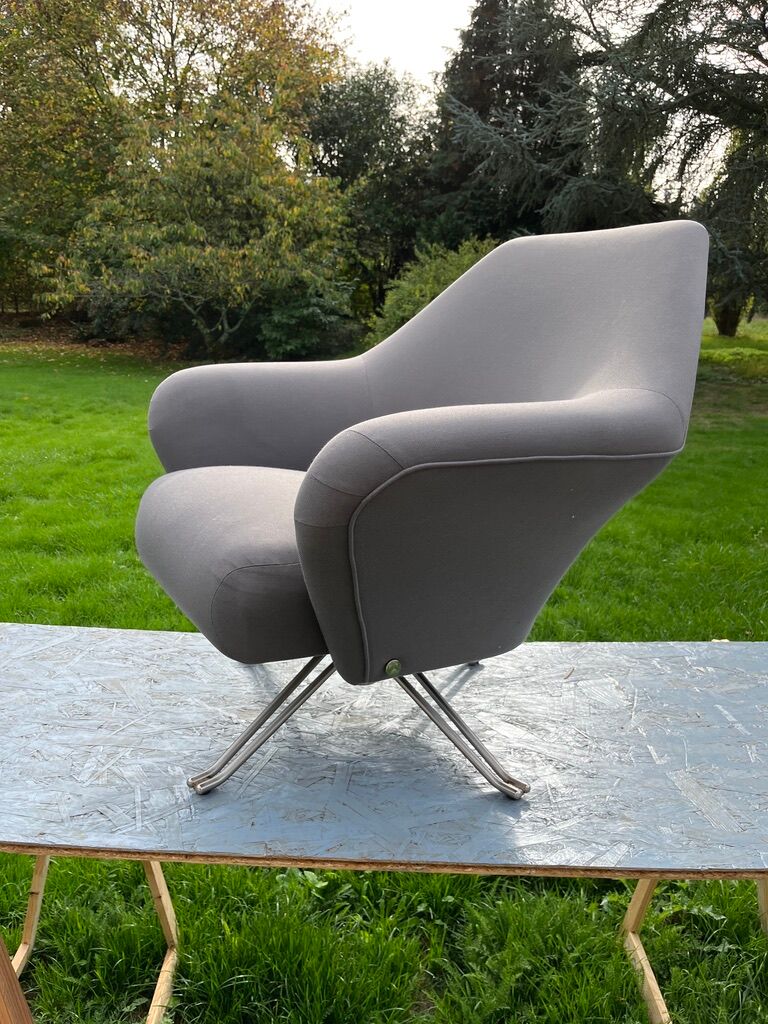 Fauteuil Osvaldo Borsani pour Tecno 1956 ed.1980
