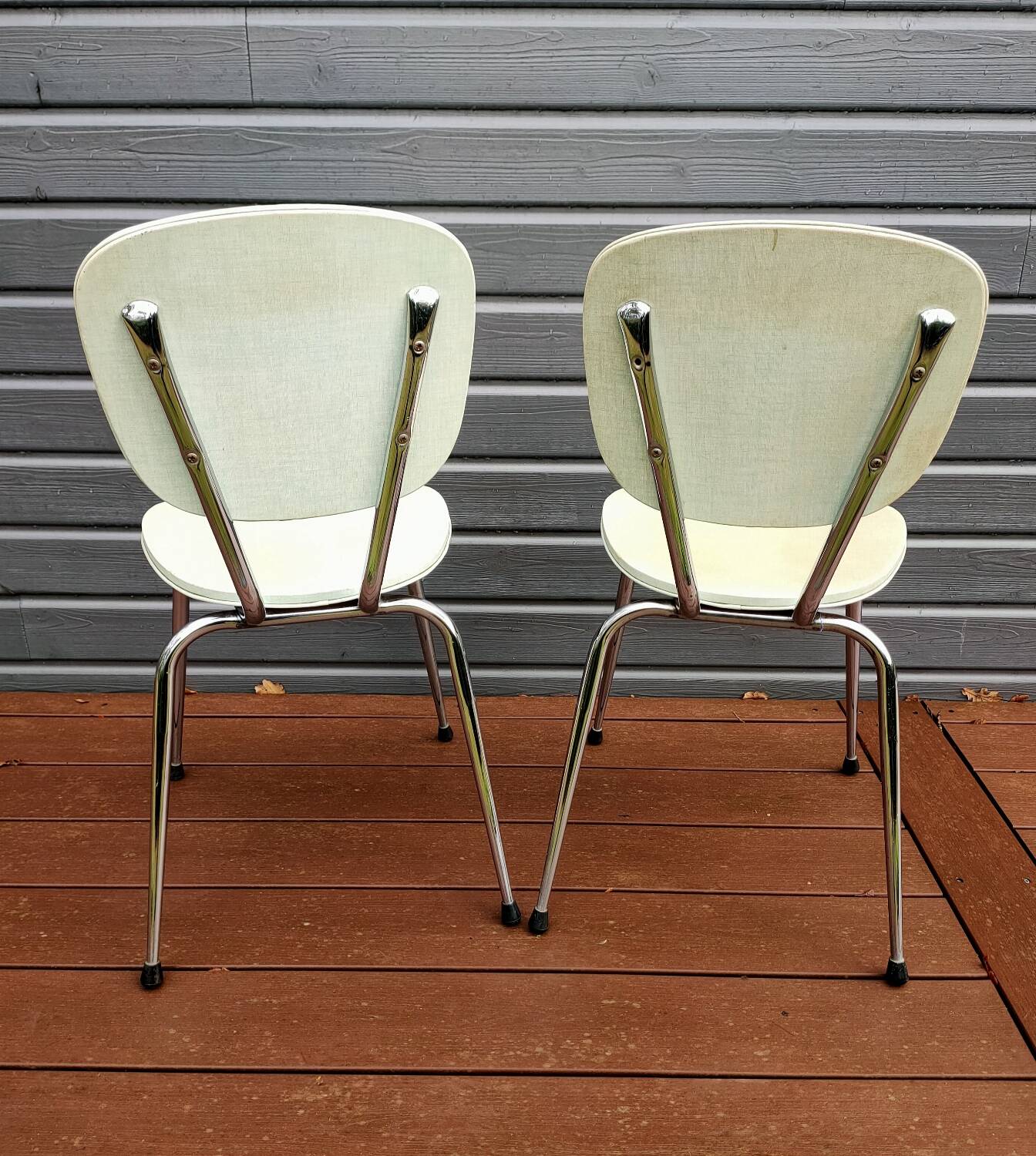 Pair of vintage 70s chairs