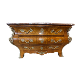 Commode tombeau style Louis XV