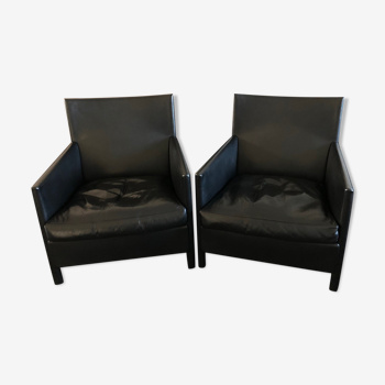 Pair of Luca Meda chairs