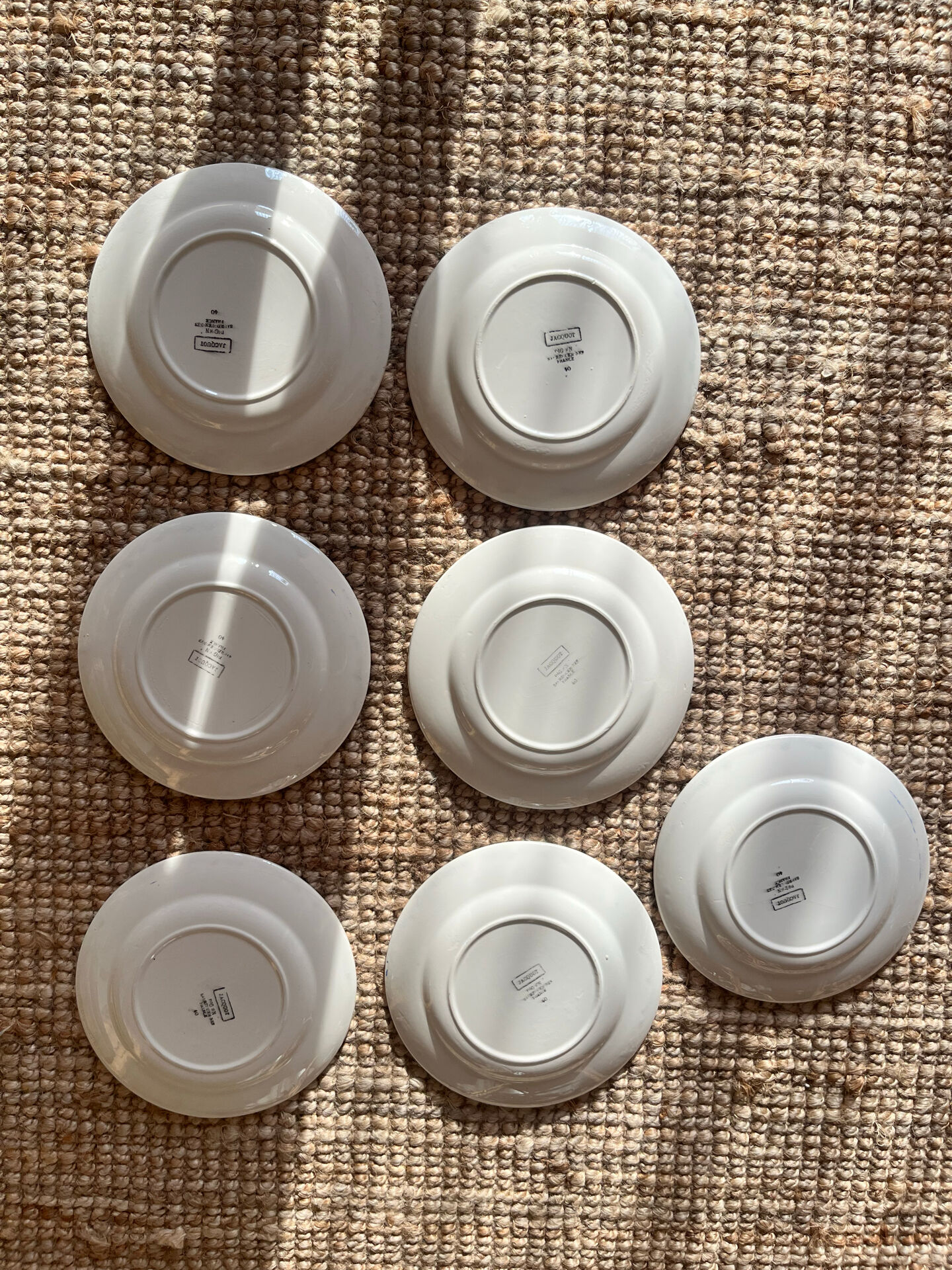 7 dessert plates