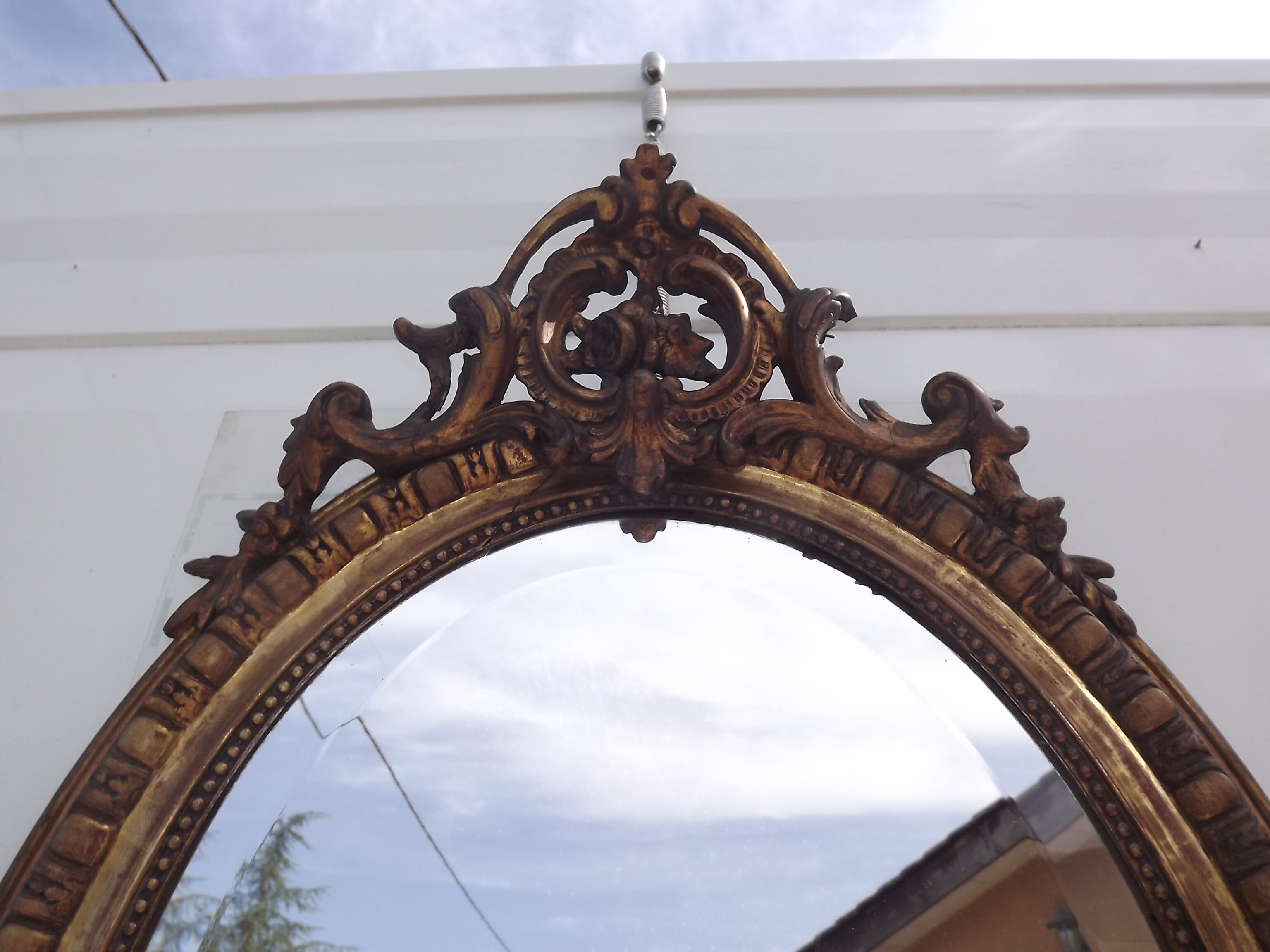 Mirror 19th wood and stuk golden oval 97x62cm