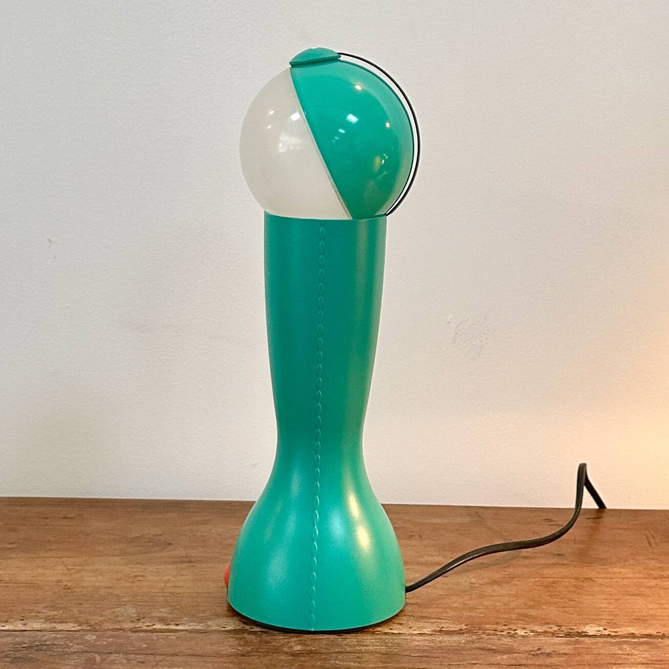 Gilda lamp by Silvia Capponi – Artemide (20th century) – Vintage Italian design