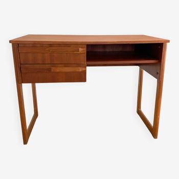 Bureau en bois scandinave pieds traineau