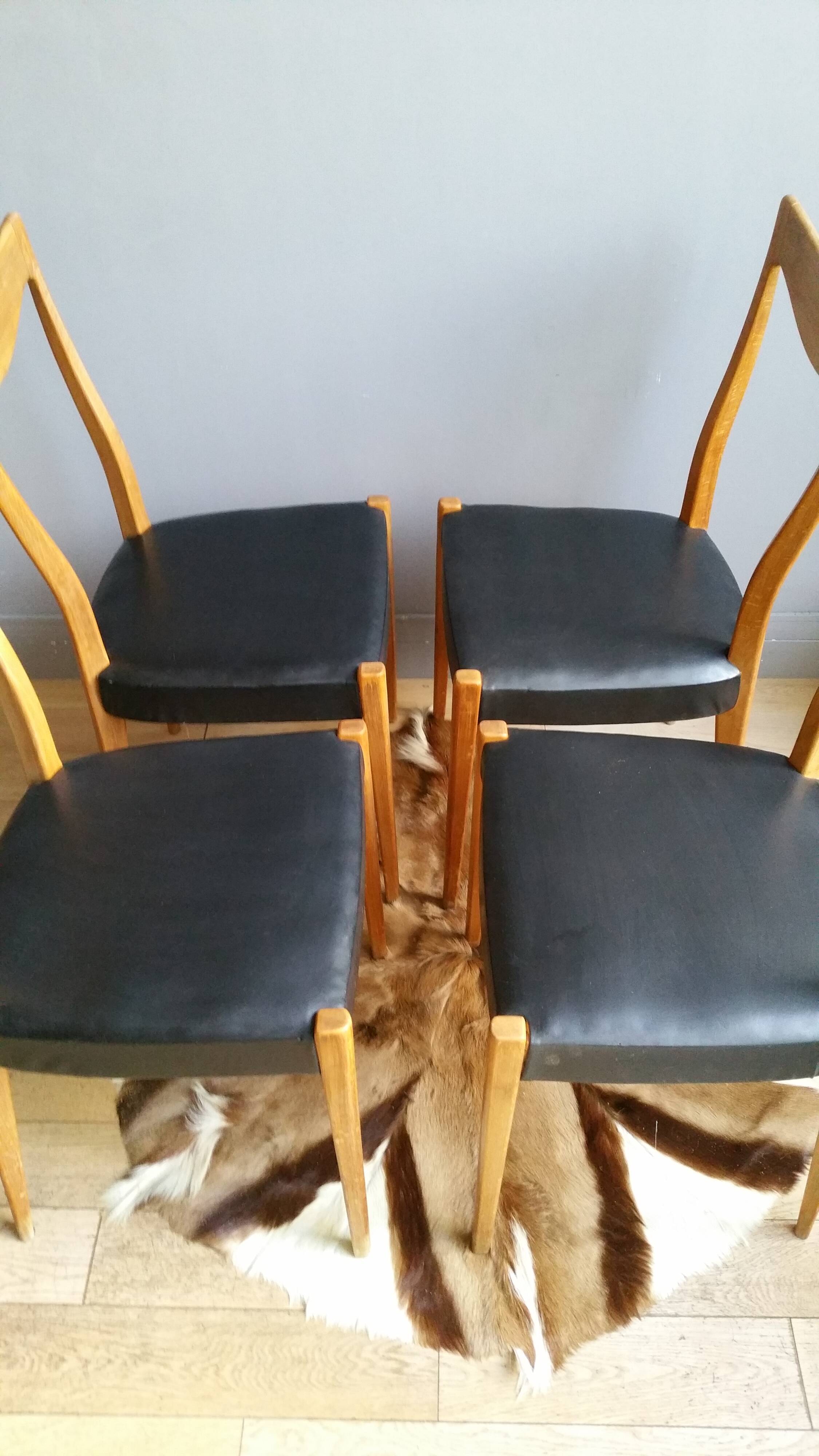 Scandinavian Chairs Niels Otto Møller