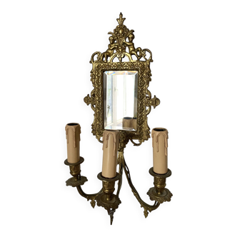 19th-century Napoleon III style gilded bronze wall sconce with bevelled mirror.