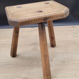 Tripod stool rectangle corners cut corners