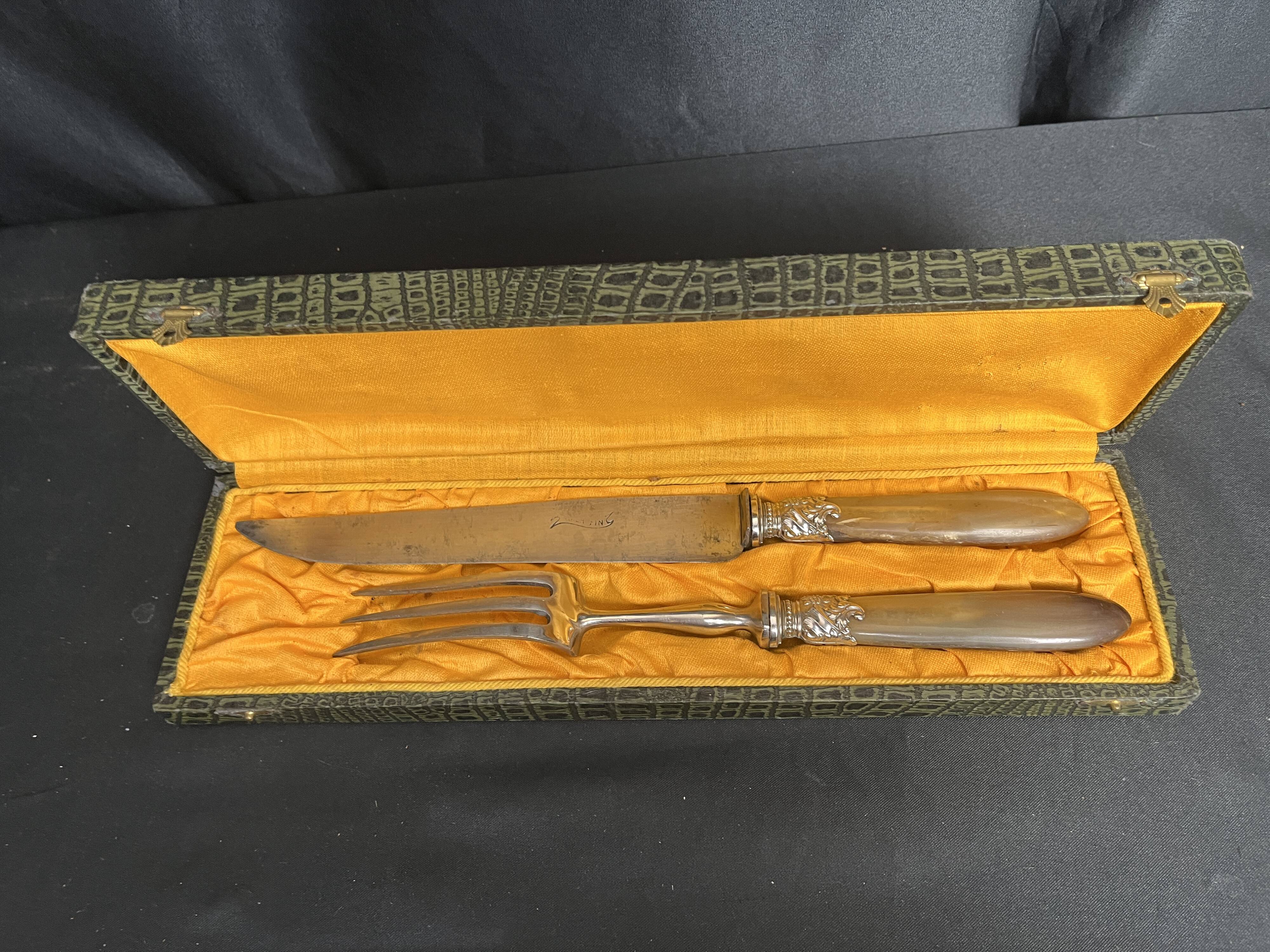 Tableware, silver-plated carving set with horn, early 20th century.