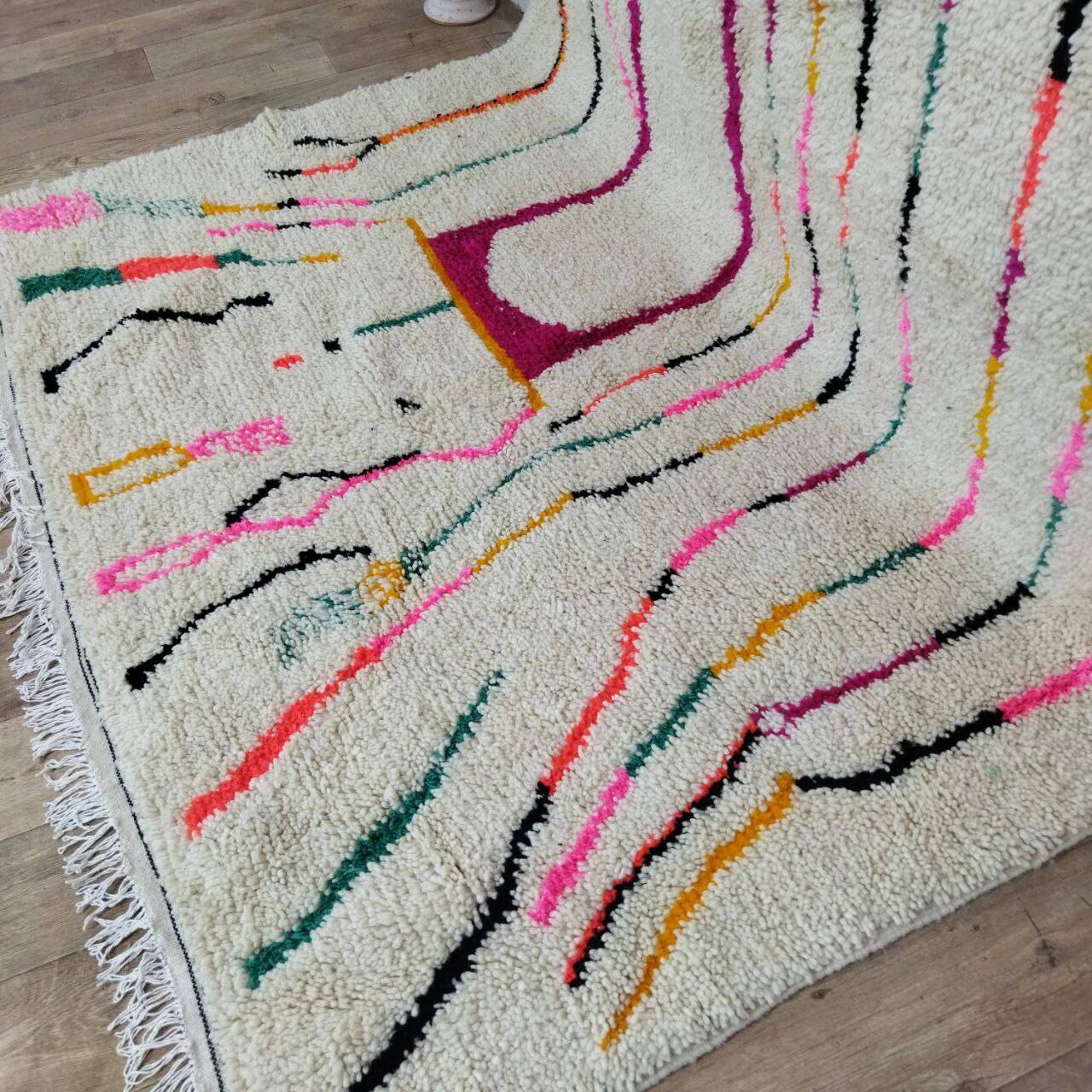 Handmade wool Berber rug 290x190 cm