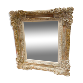 Mirror frame stamped Mouth