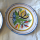 Paire d'assiette en faience decor fleur Longchamp Vallauris