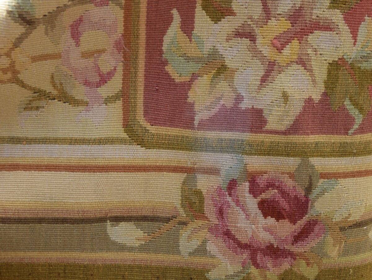 Handmade Aubusson style rug - 180 x 278 cm "Galerie Sardje"
