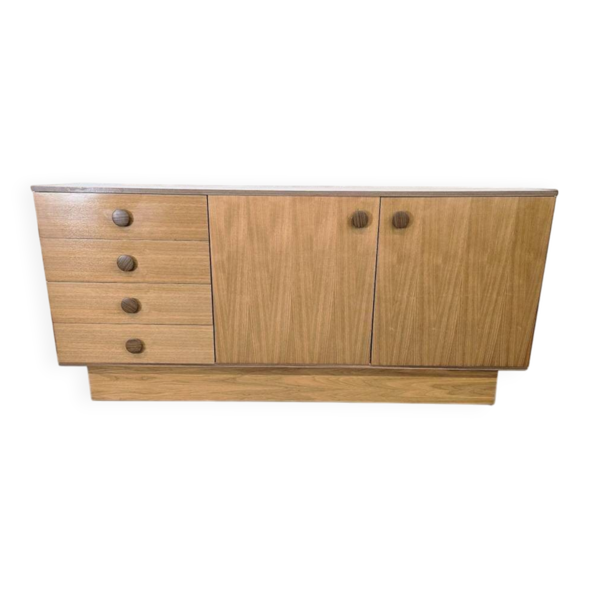 Vintage wooden sideboard / chest of drawers / sideboard
