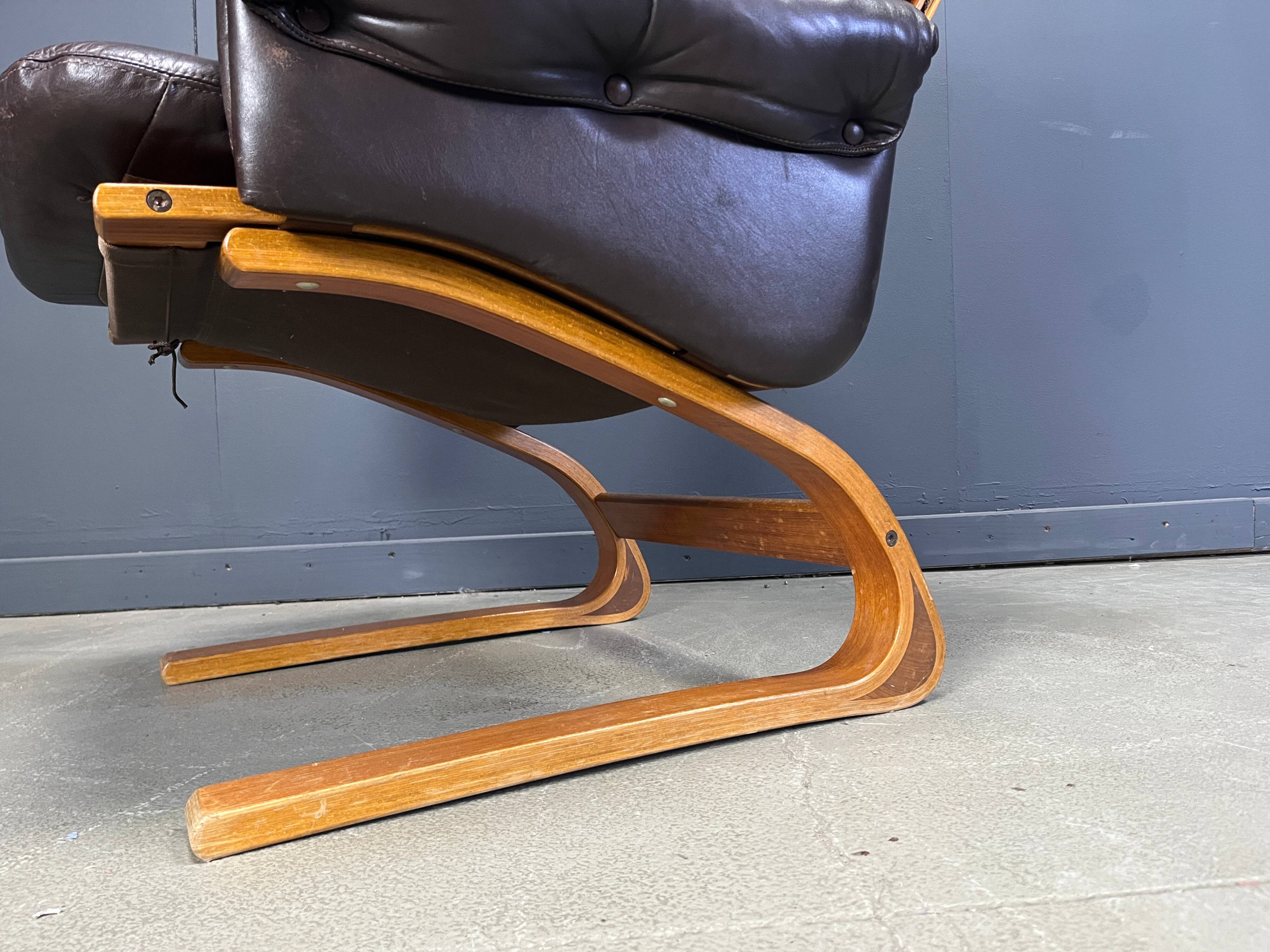 Elsa & Nordahl Solheim Kengu armchair - 1960s