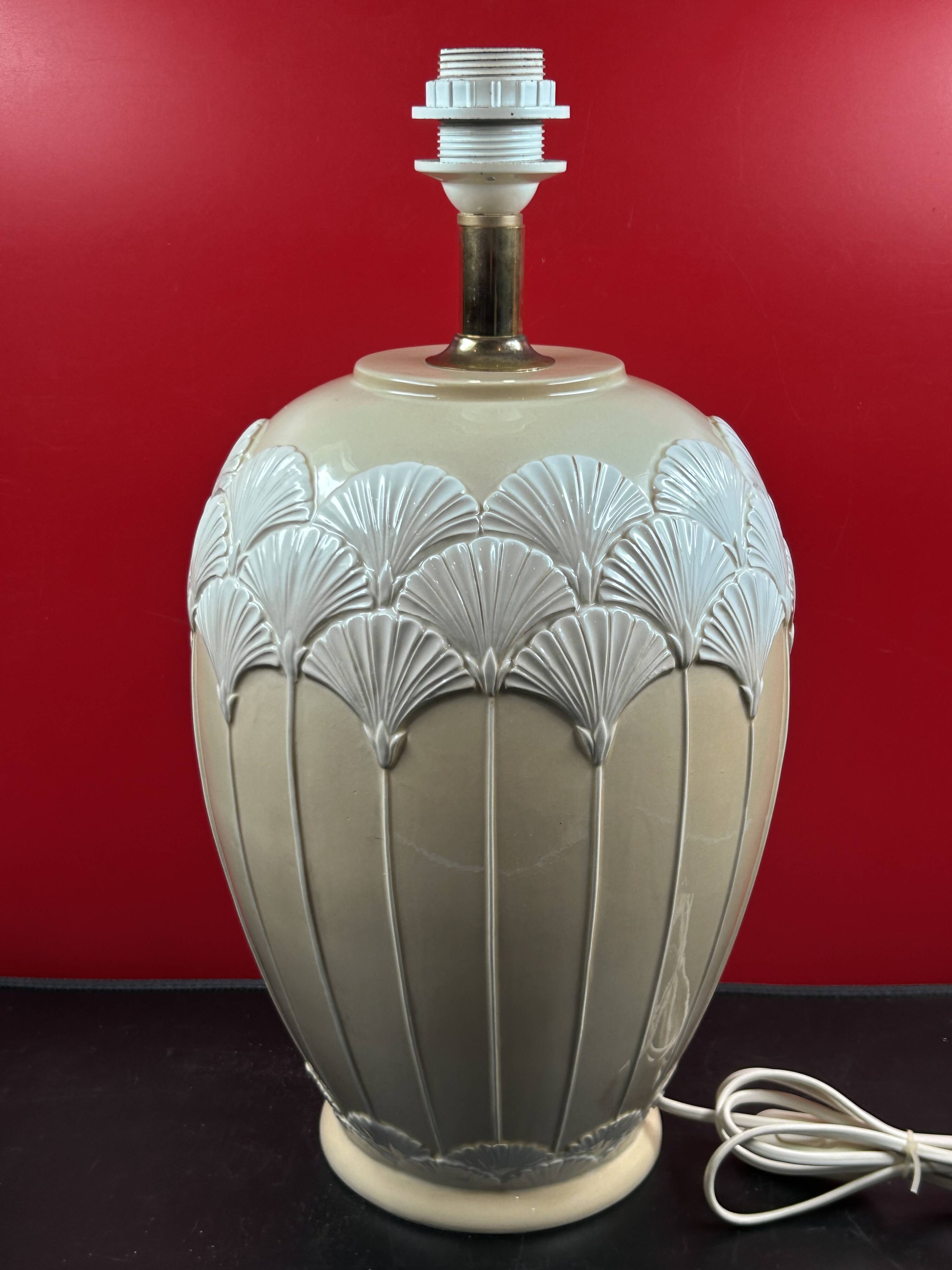 Pair of cream ceramic lamps, 1980s, art deco style, Miami light 73