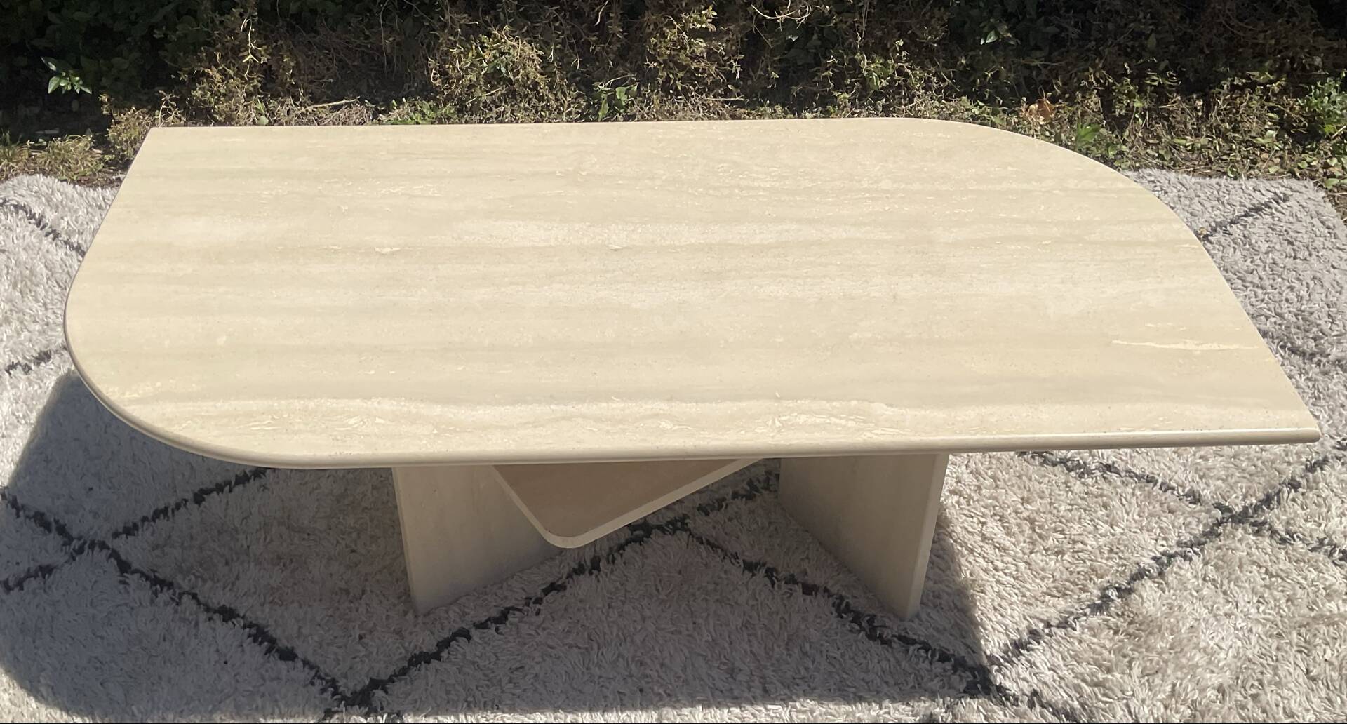 Table basse en travertin des années 70