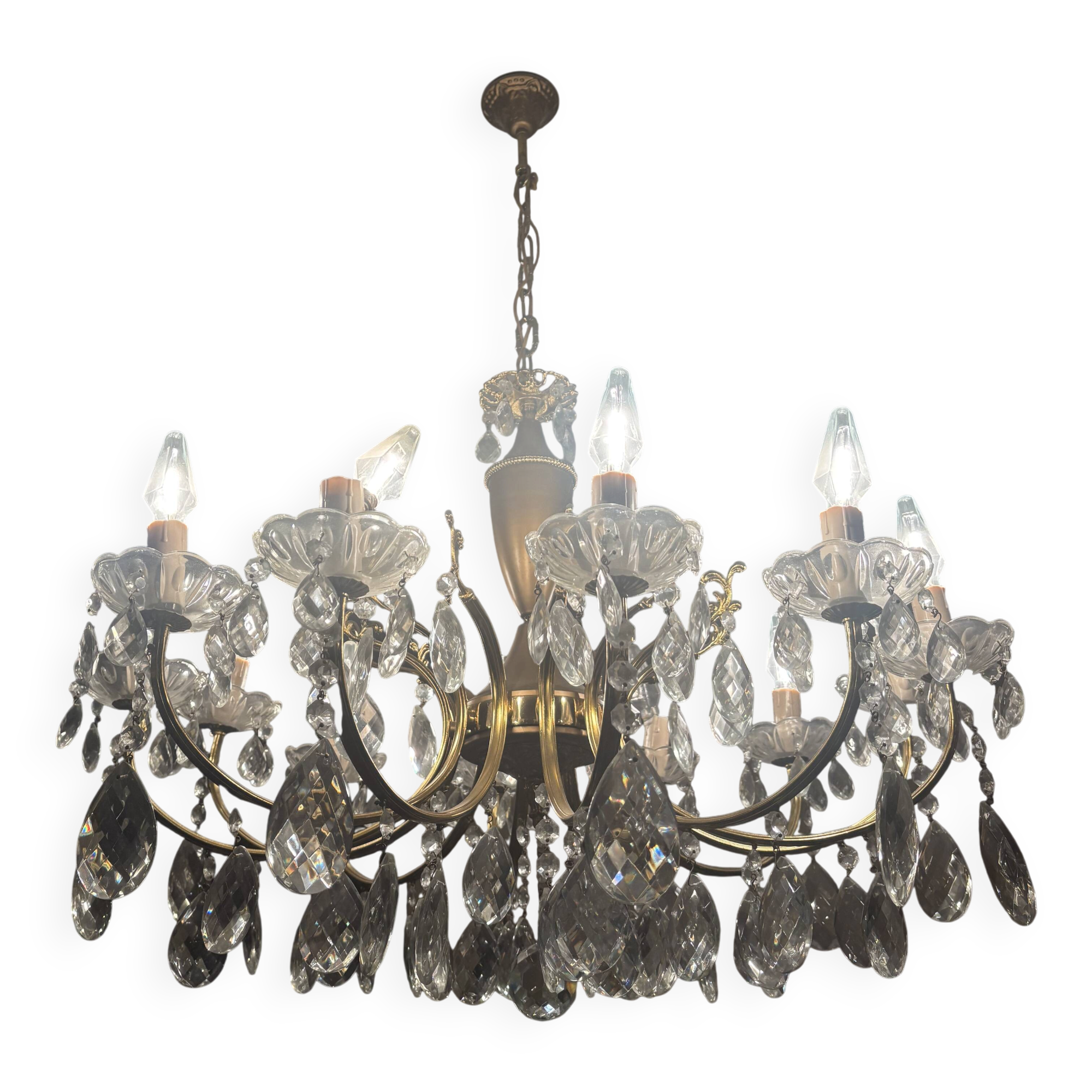 Ensemble de réception en laiton massif et cristal – 2 lustres et 2 applique