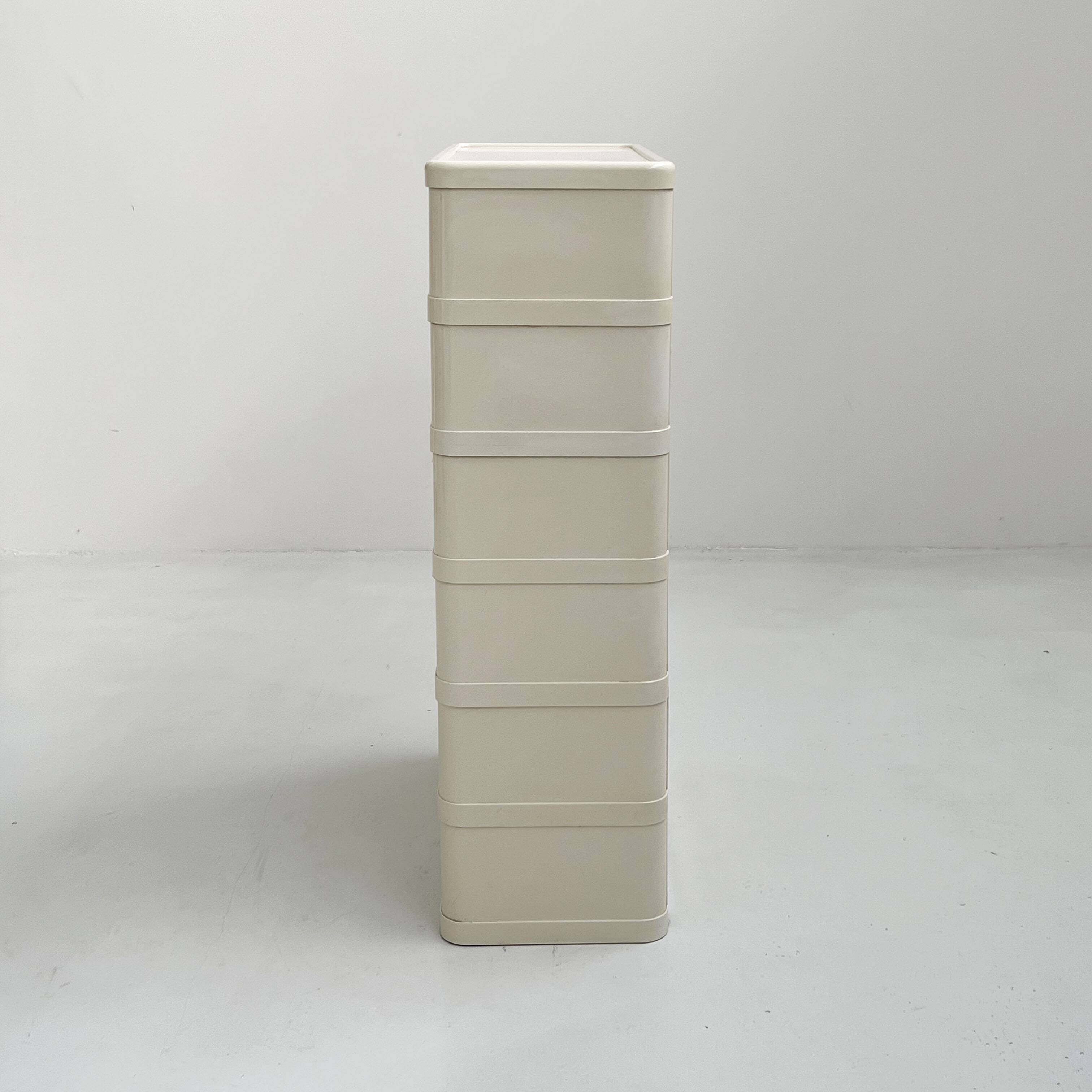 Cabinet blanc modèle “4964” par olaf von bohr pour kartell, 1970