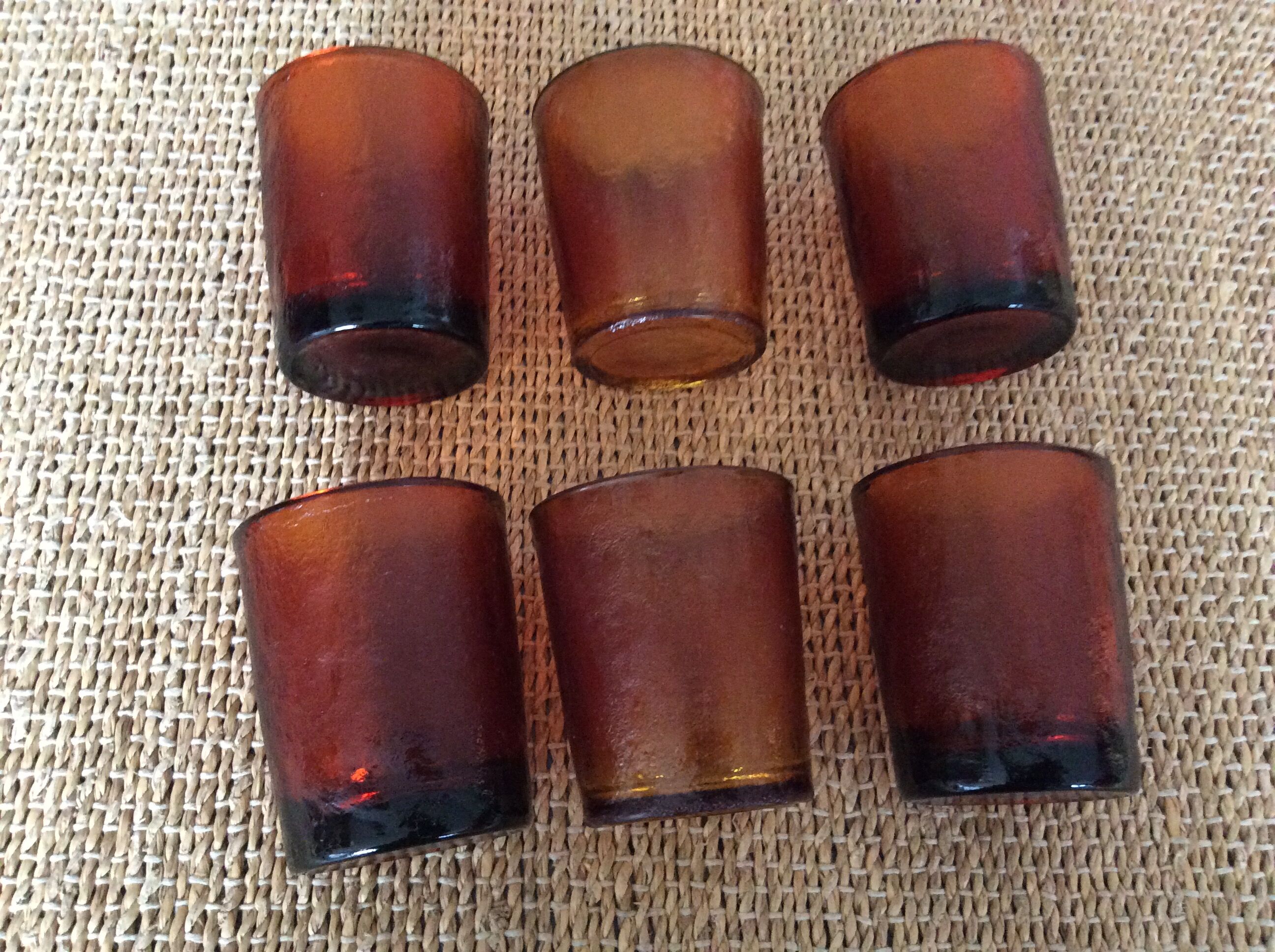 6 amber glasses