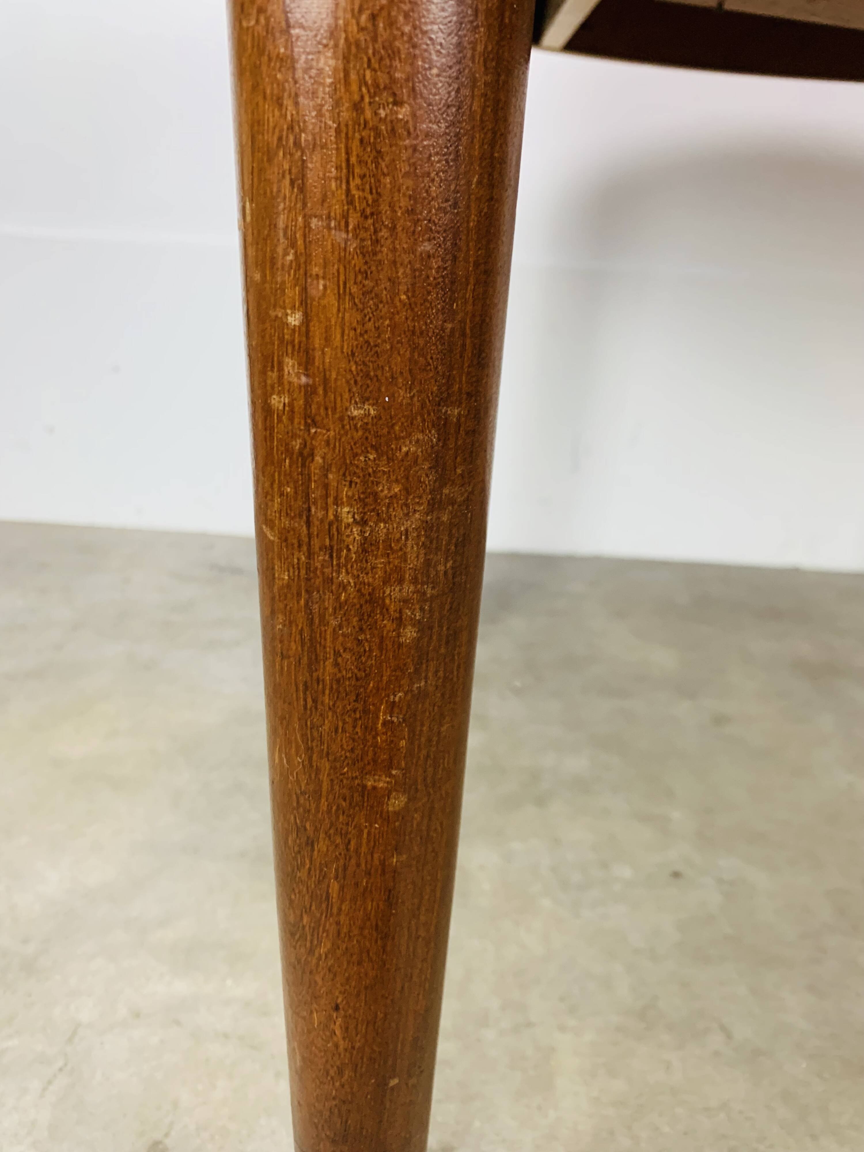 Round extendable Scandinavian table, teak, 1960s