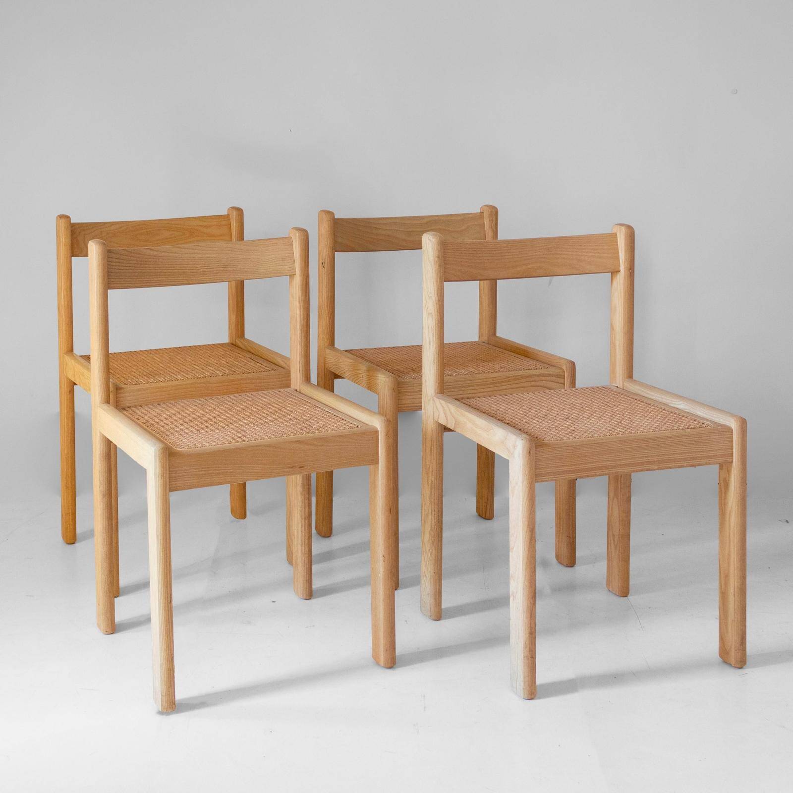 Set of four Italian oak dining chairs with Vienna straw seats, 1970s