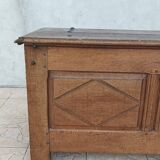 Coffre style Louis XIII en chêne, époque XXIème