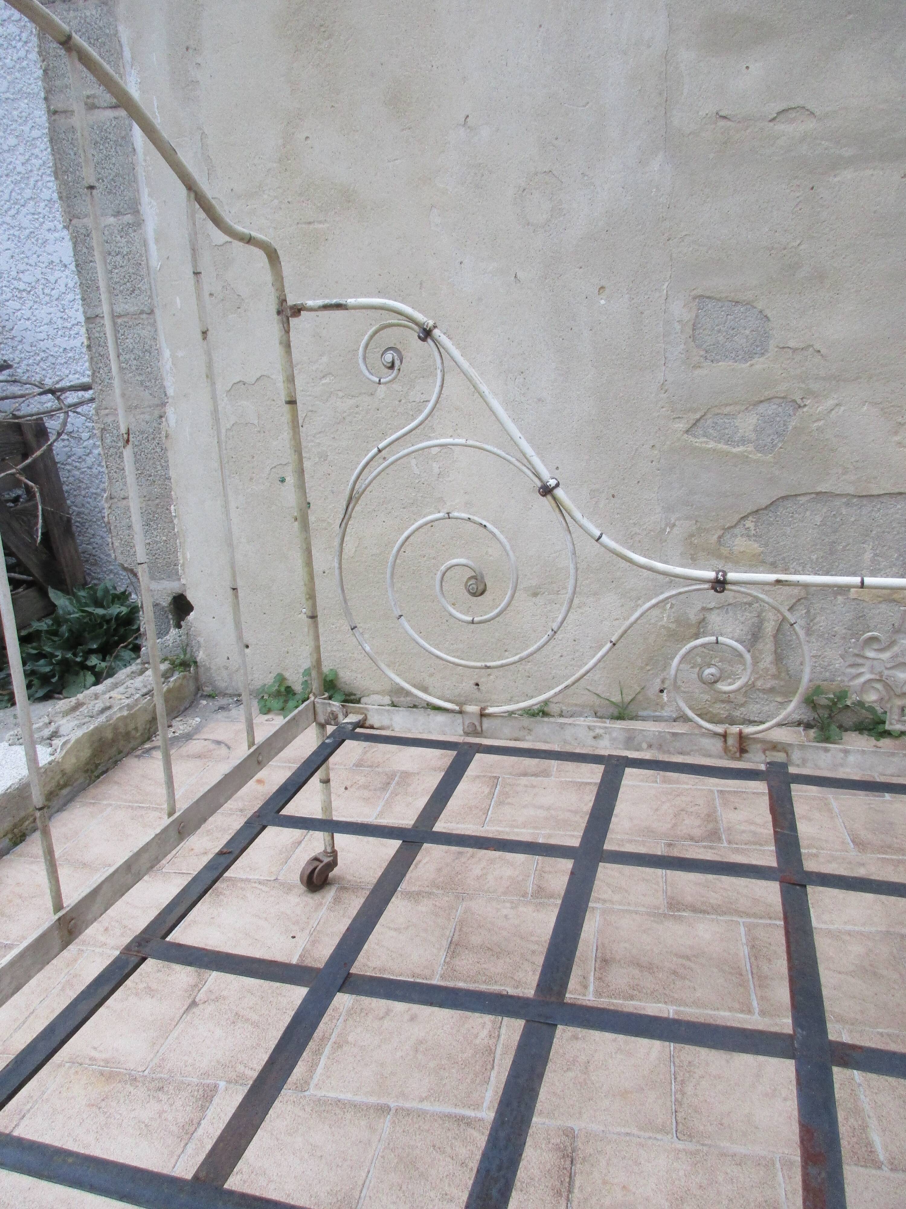 Ancient iron forge bed