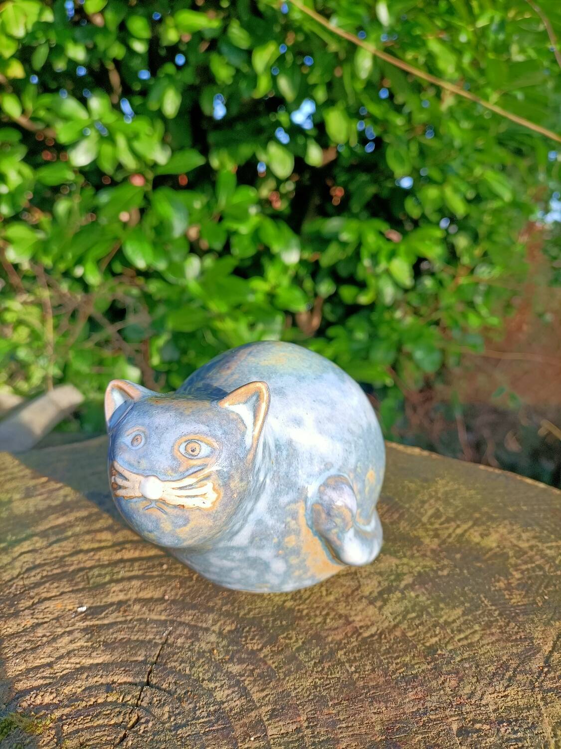 Ceramic cat