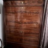 George III flap-top secretary in flamed mahogany, late 18th century