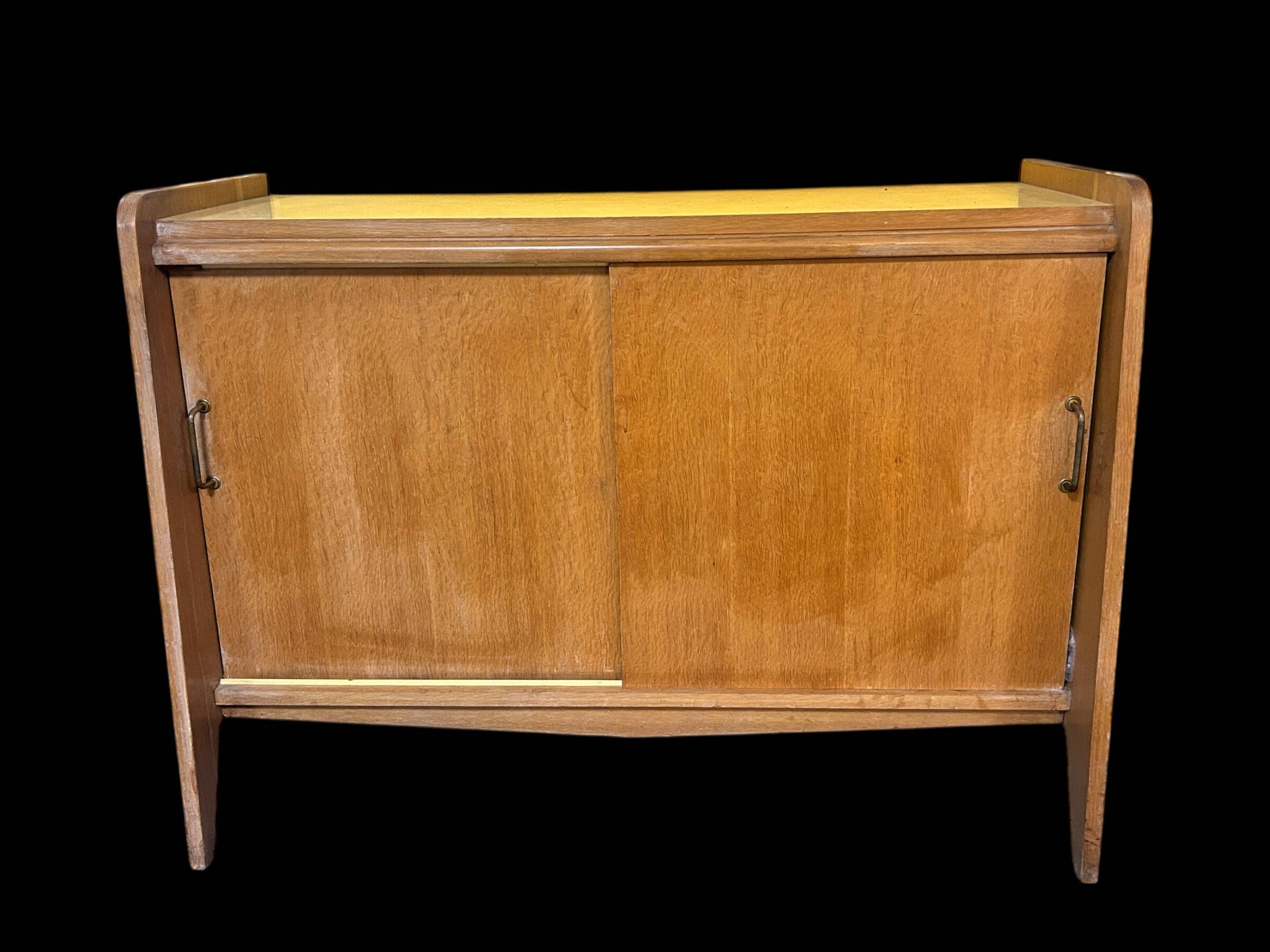 Oak sideboard with tapered legs 1950