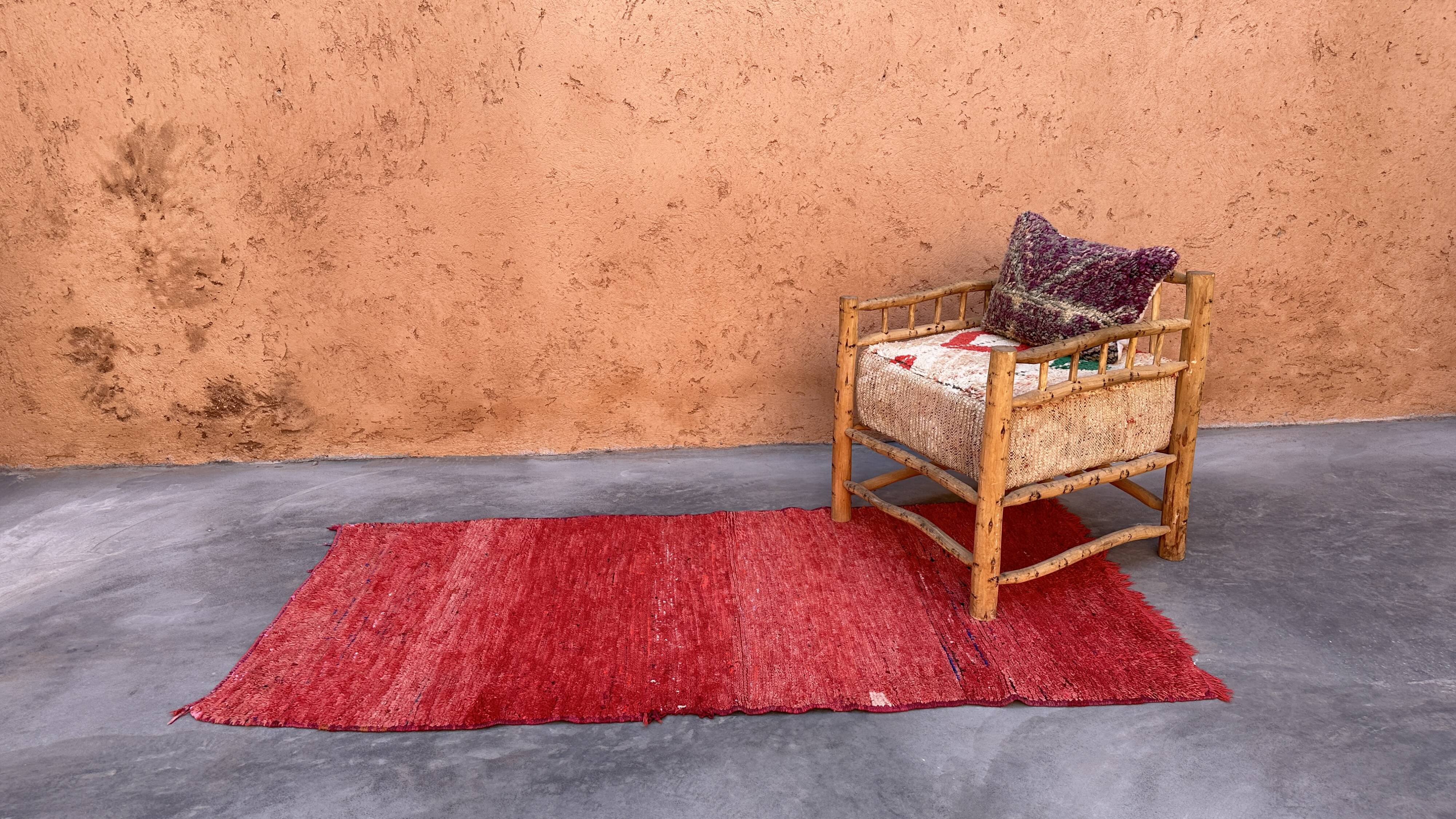 Red Boujad Moroccan rug - 223 x 107 cm