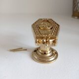 Bronze diamond door knob