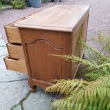 Cherry chest of drawers