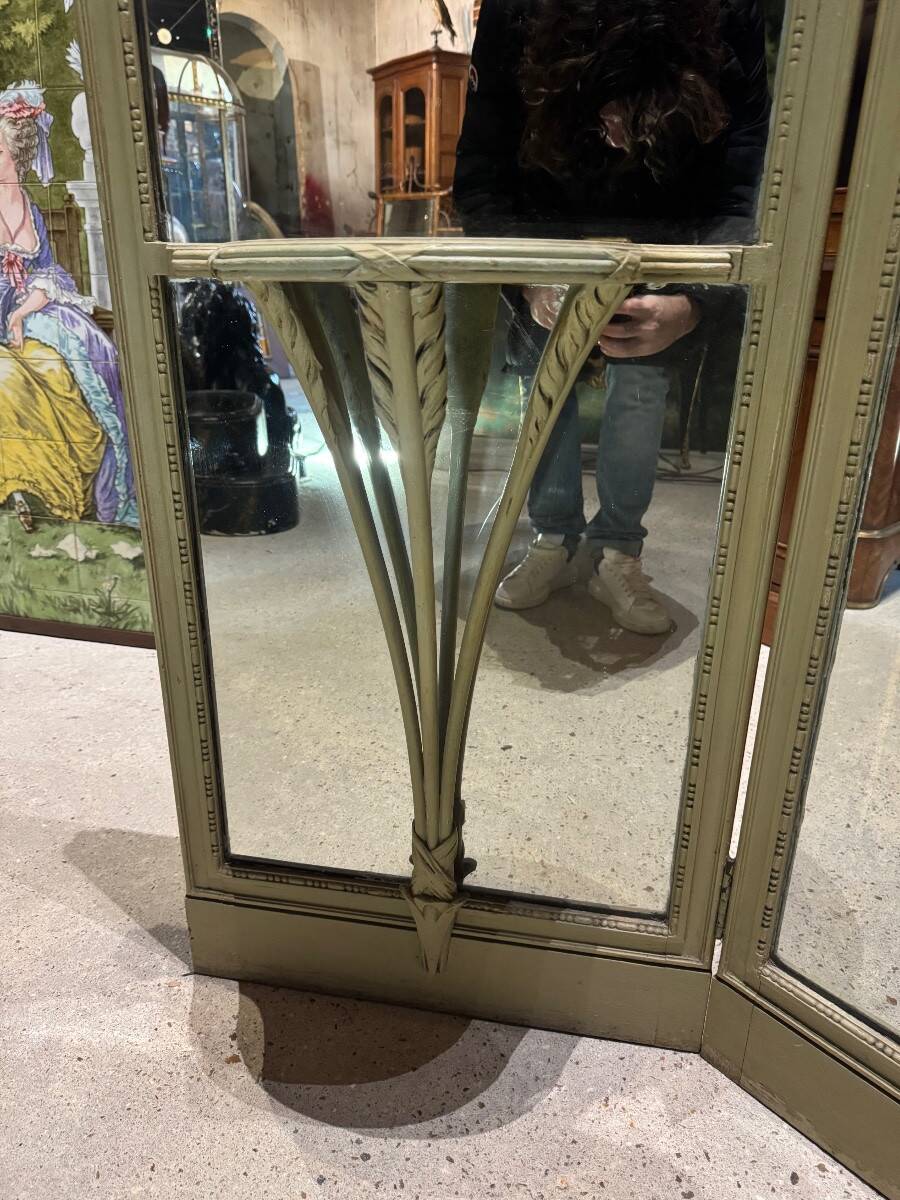 Miroir triptyque de style Louis XVI d’époque Napoléon III
