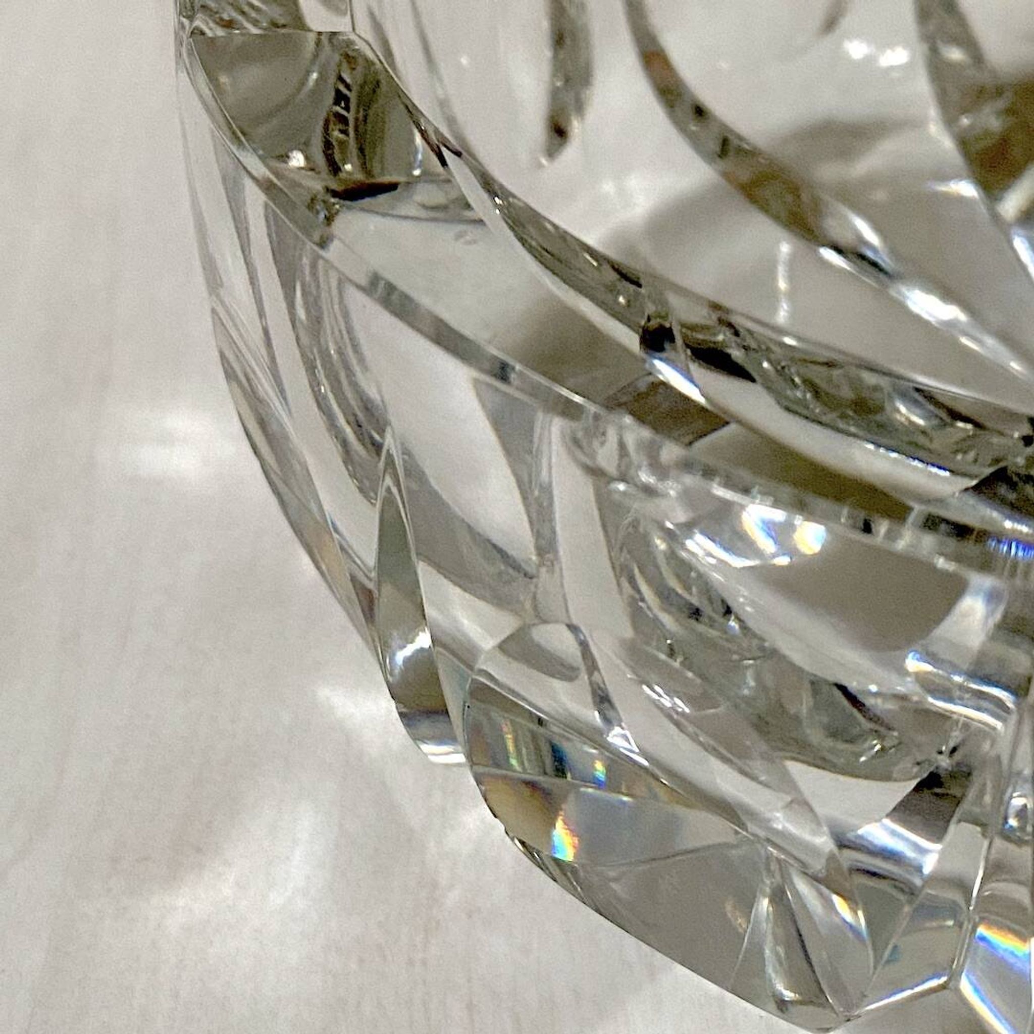 Large Saint Louis crystal pocket emptier or ashtray, ambassador model