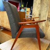 Paire de fauteuils vintage